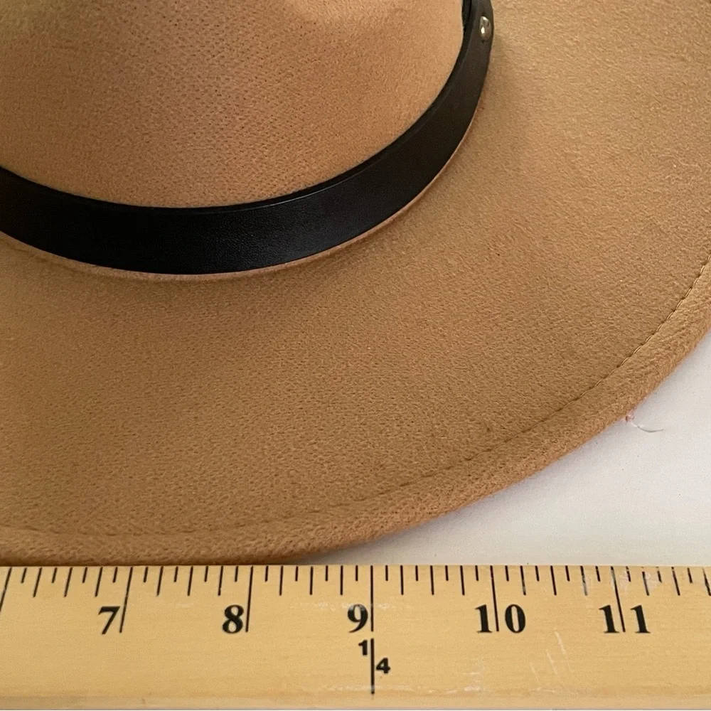 CG New York Camel Tan Felt Hat Leather Band 6.5” x7.5” Head NWOT New!